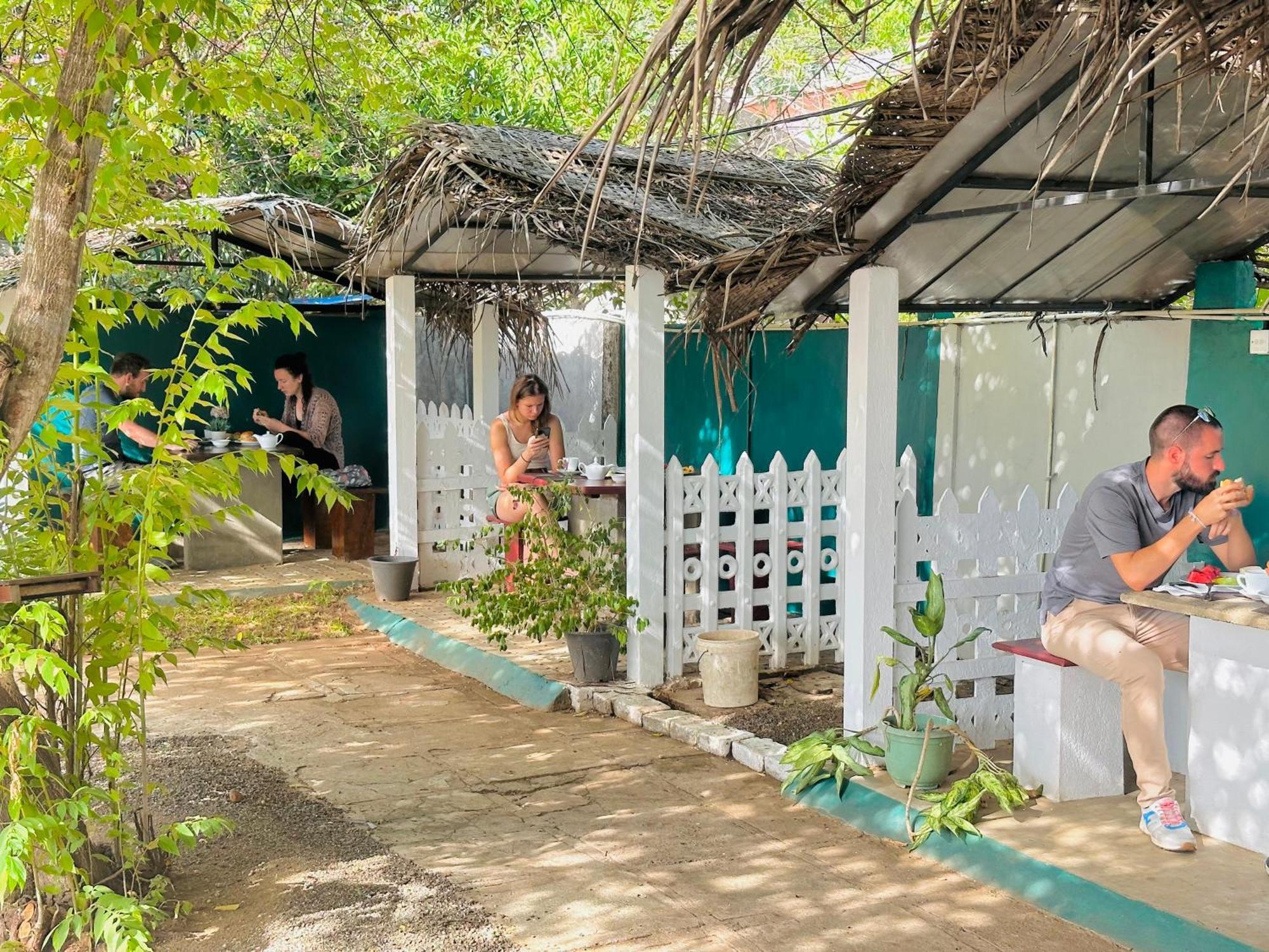 New Peacock Resort Dambulla Exterior foto